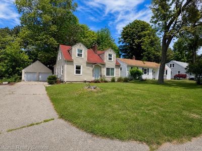 Property at 1142 Lilac Ave, East Lansing, MI