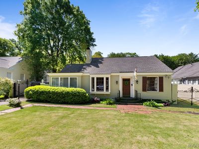374 Rose Ln