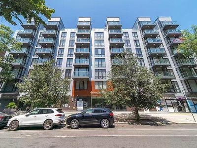 14427 Sanford Ave Unit 4L