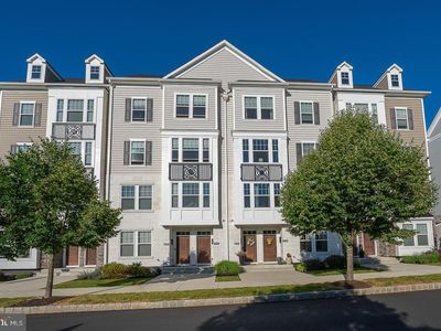 242 Charles Ellis Dr