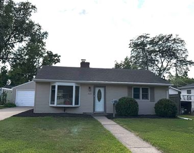 929 Hunt Ave