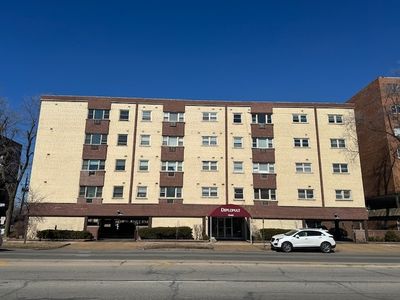 7840 W North Ave APT 4N