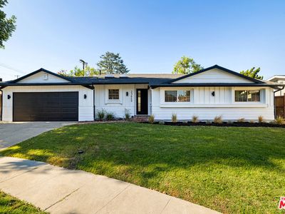 23649 Emelita St