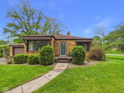 1017 Dresser Dr