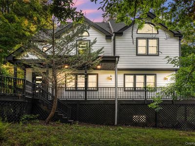 17 Ridge Way