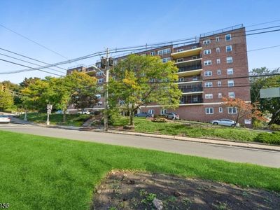 415 Claremont Ave #1G