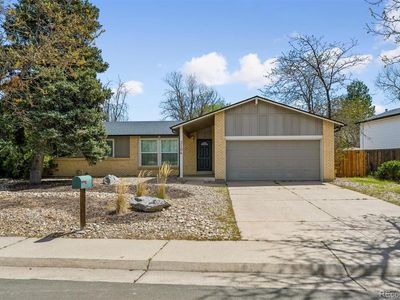 3106 S Olathe Way