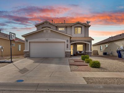 3845 Loma Adriana Dr