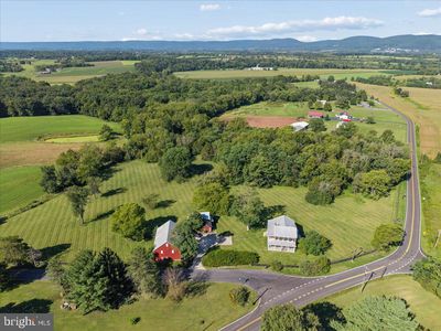 10927 Sixes Rd