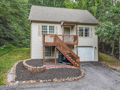 93 Edge Rock Dr
