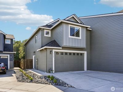 330 S Keller Court