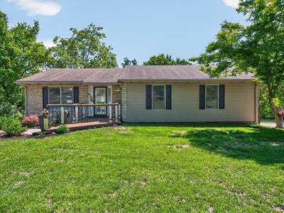 1136 Chinoe Rd