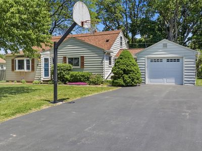 26 Valley Crest Rd