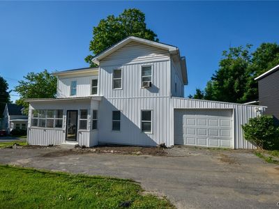 93 Walton St