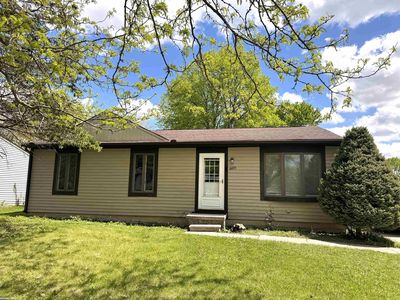 6095 S Mohawk Ave