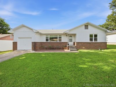 1311 Vieux Dr