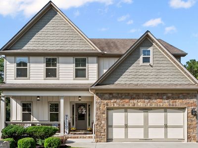 140 Greenview Dr