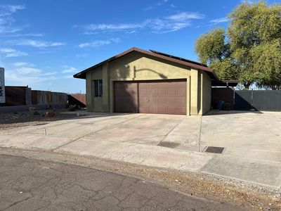 2184 E Calle Invierno