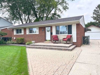 38765 Plainview Dr