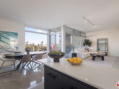 901 Hancock Ave UNIT 302