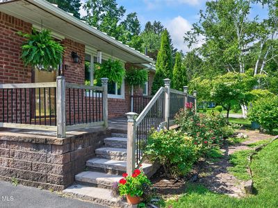 1009 Tollgate Lane