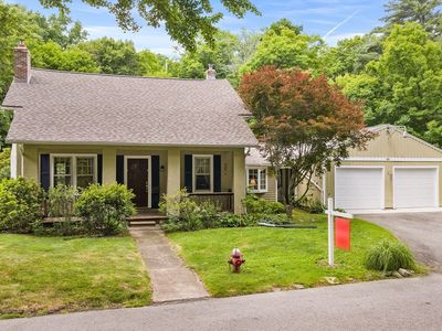 Property at 62 Circle Rd, Longmeadow, MA
