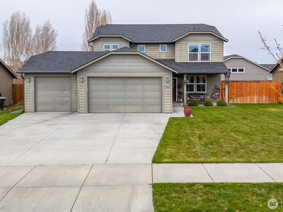 3504 W Everett Place