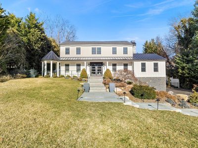 10 Green Knoll Court