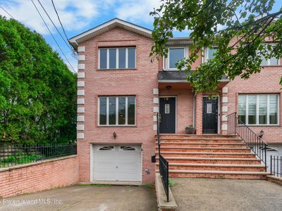 183 Martin Ave