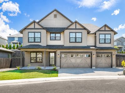 3525 N 11th Cir