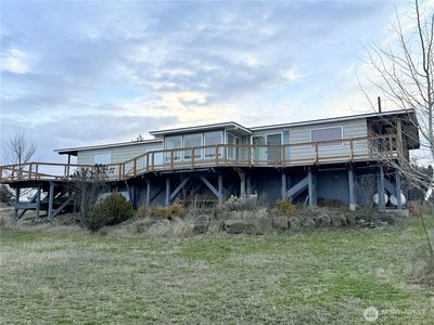 411 SW College Avenue