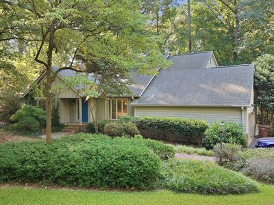 104 Fair Oaks Ln