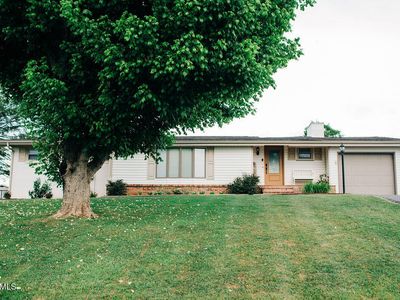 213 Cherry Ln