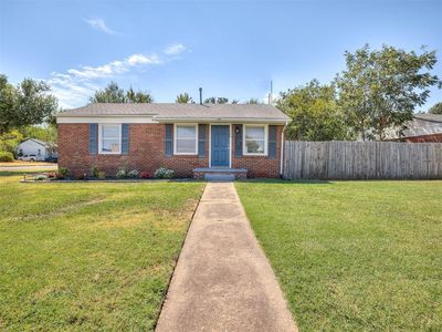 100 W Myrtle Dr