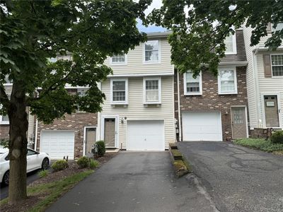 115 Saxonwald Ln