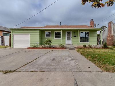111 Mayfair Dr