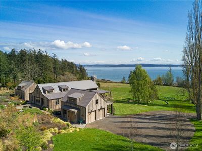 2553 C Cattle Point Road