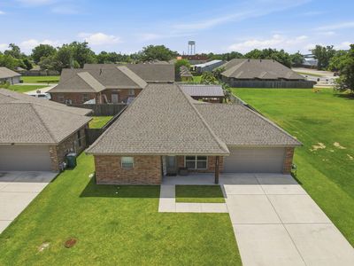 800 Dewey St
