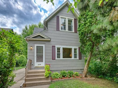 1510 2nd St NE