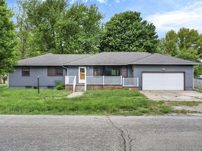 801 Mobile Ave