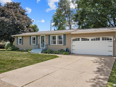 300 Miller Ct