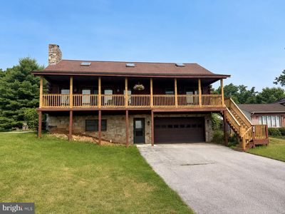 19 Lake Meade Dr
