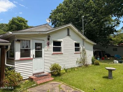 186 Cypher Beach Rd
