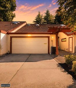 1919 Mountain Creek Ct