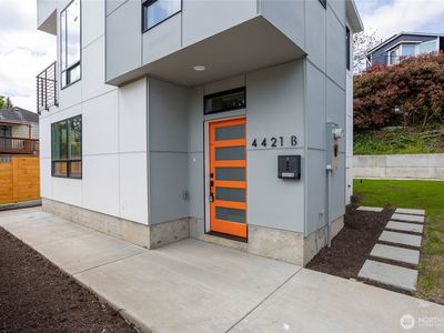 4421 B 49th Avenue S #B