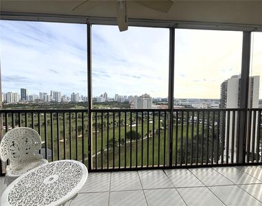 20379 W Country Club Dr APT 2135