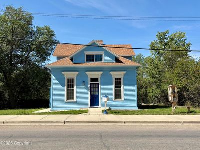 28 S Summit Ave
