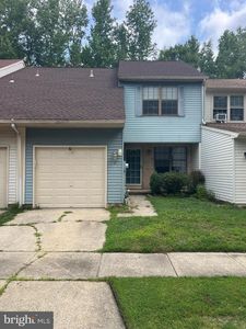 Property at 2 Stanwood Ct, Medford, NJ