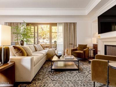 9100 Marsac Ave #801