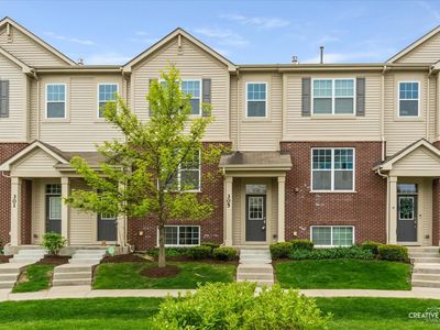 305 Lexington Ln
